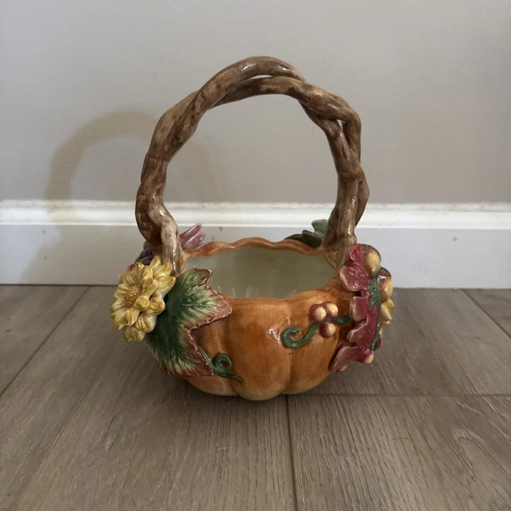 Fitz and Floyd Harvest Heritage Ceramic Pumpkin Basket Retired